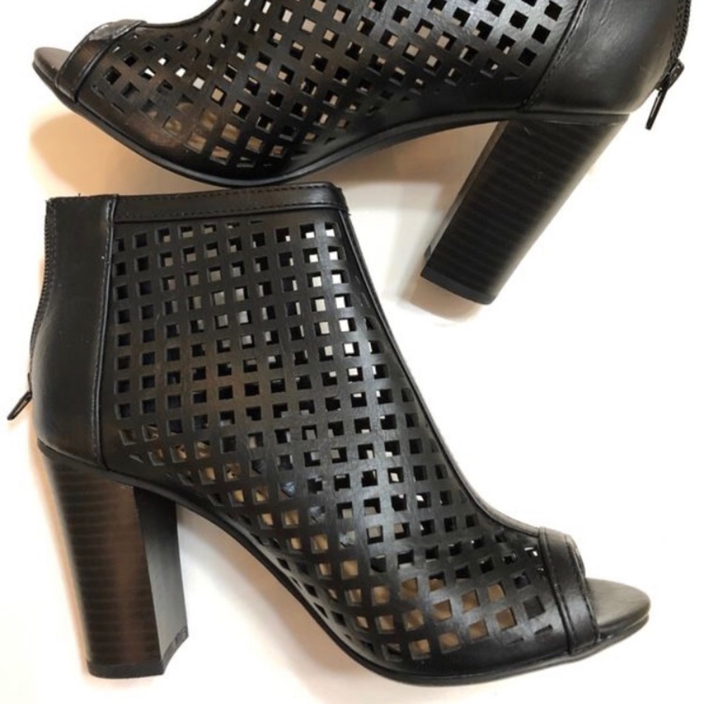 Peep-toe Summer Bootie